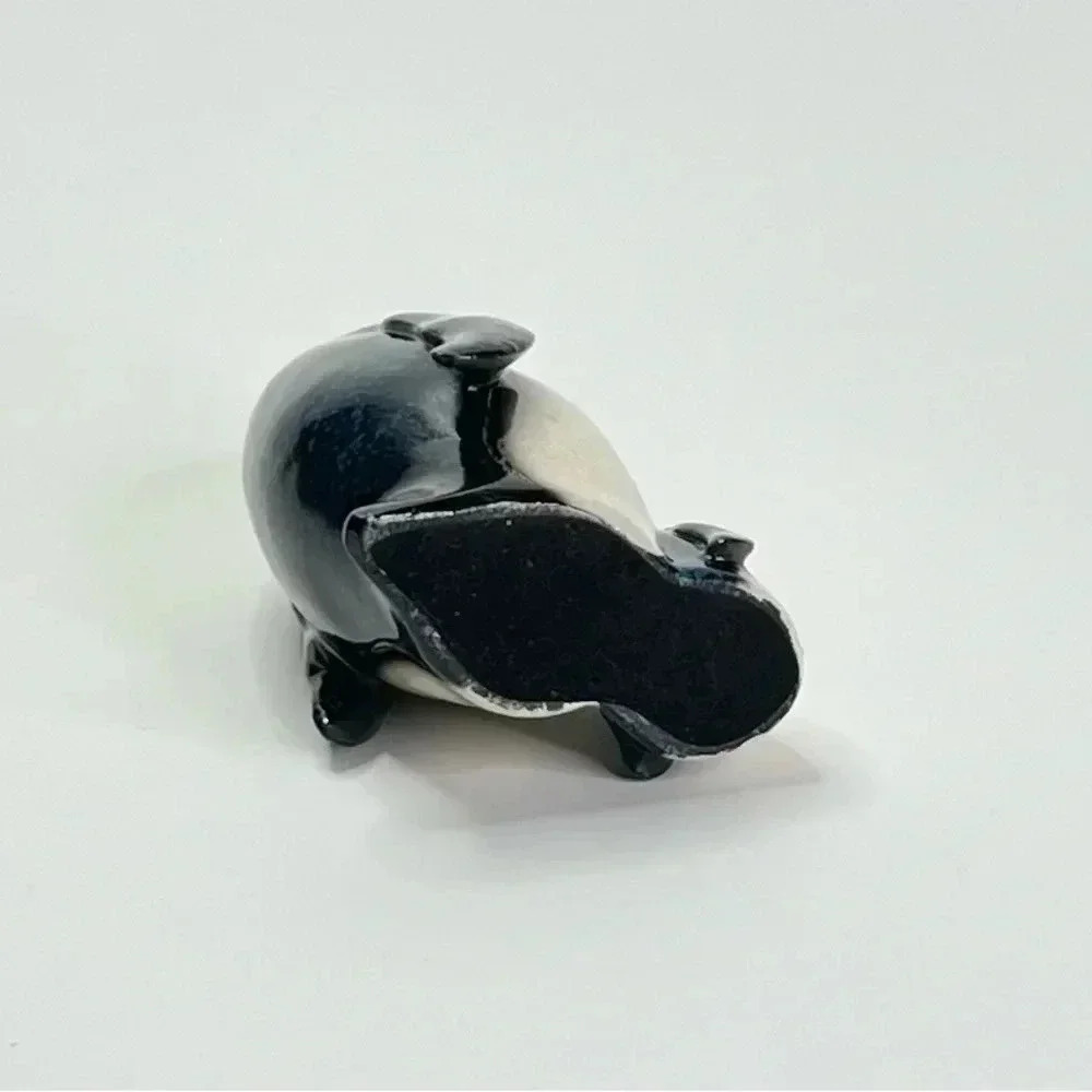 The Juliana Collection Figurine 59496 Natural World - Mother & Baby Penguin - Picture 4 of 4